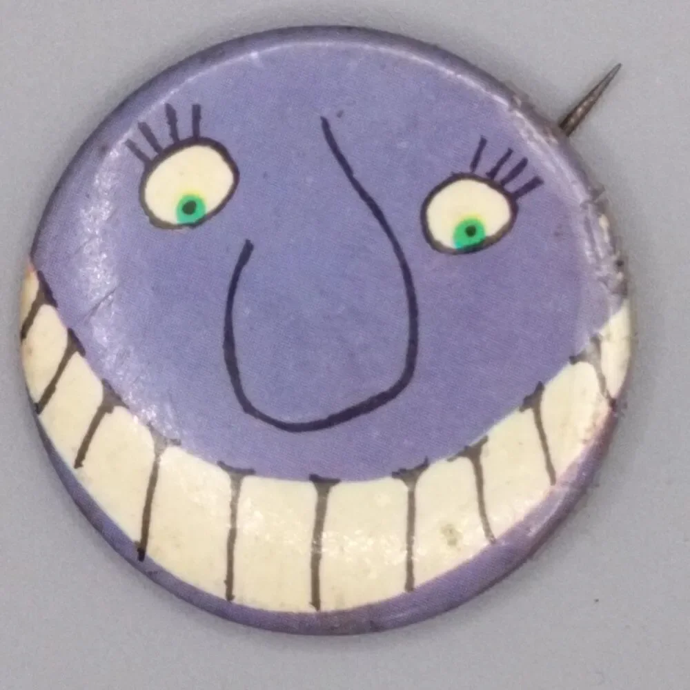Smile Happy Face Pinback Button Round Vintage Tin Back Pin Cartoon Big Teeth